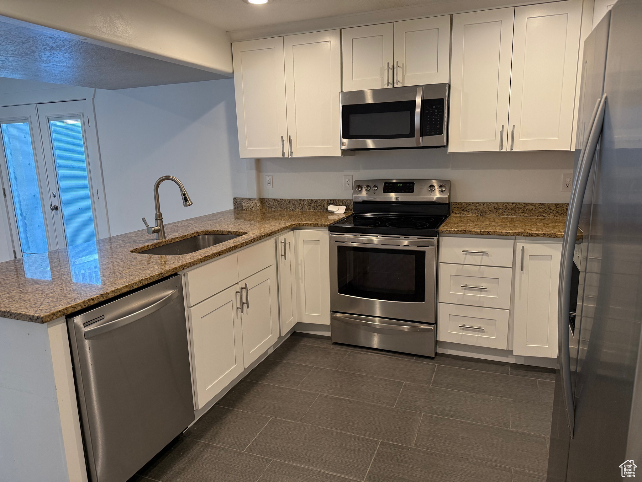 VISTAS @ WESTRIDGE - Residential