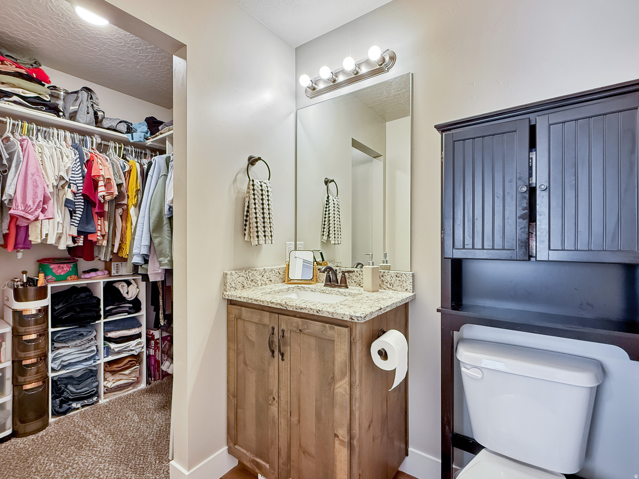 MAPLETON VILLAGE - Residential