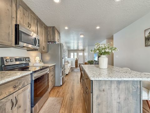 Tiny photo for 3848 S SAGE WOOD AVE, Mapleton, UT 84664 (MLS # 2153968)