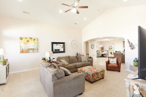 Tiny photo for 2983 S 1765 W, Syracuse, UT 84075 (MLS # 2120853)