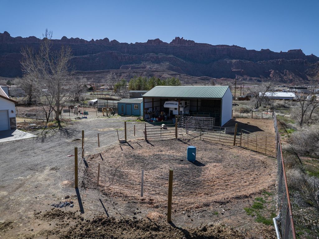 Photo of 3492 E KERBY LN, Moab, UT 84532 (MLS # 2144868)