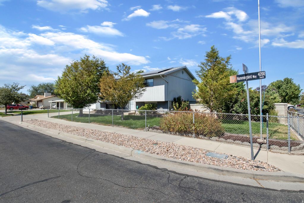 Photo of 3832 W HUMMINGBIRD WAY S, West Valley City, UT 84120 (MLS # 2148087)