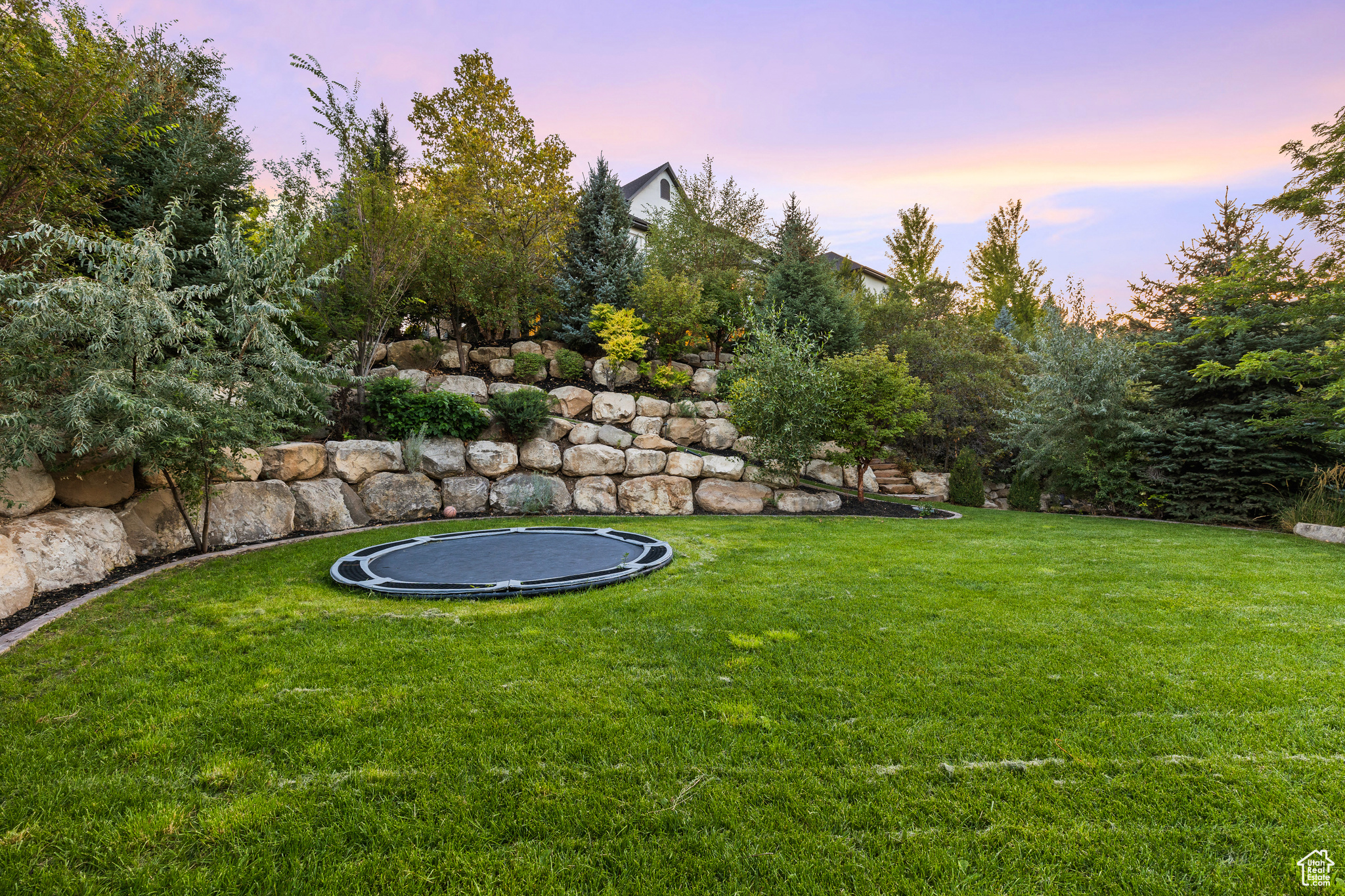 COUNTRY FRENCH ESTATES - Residential