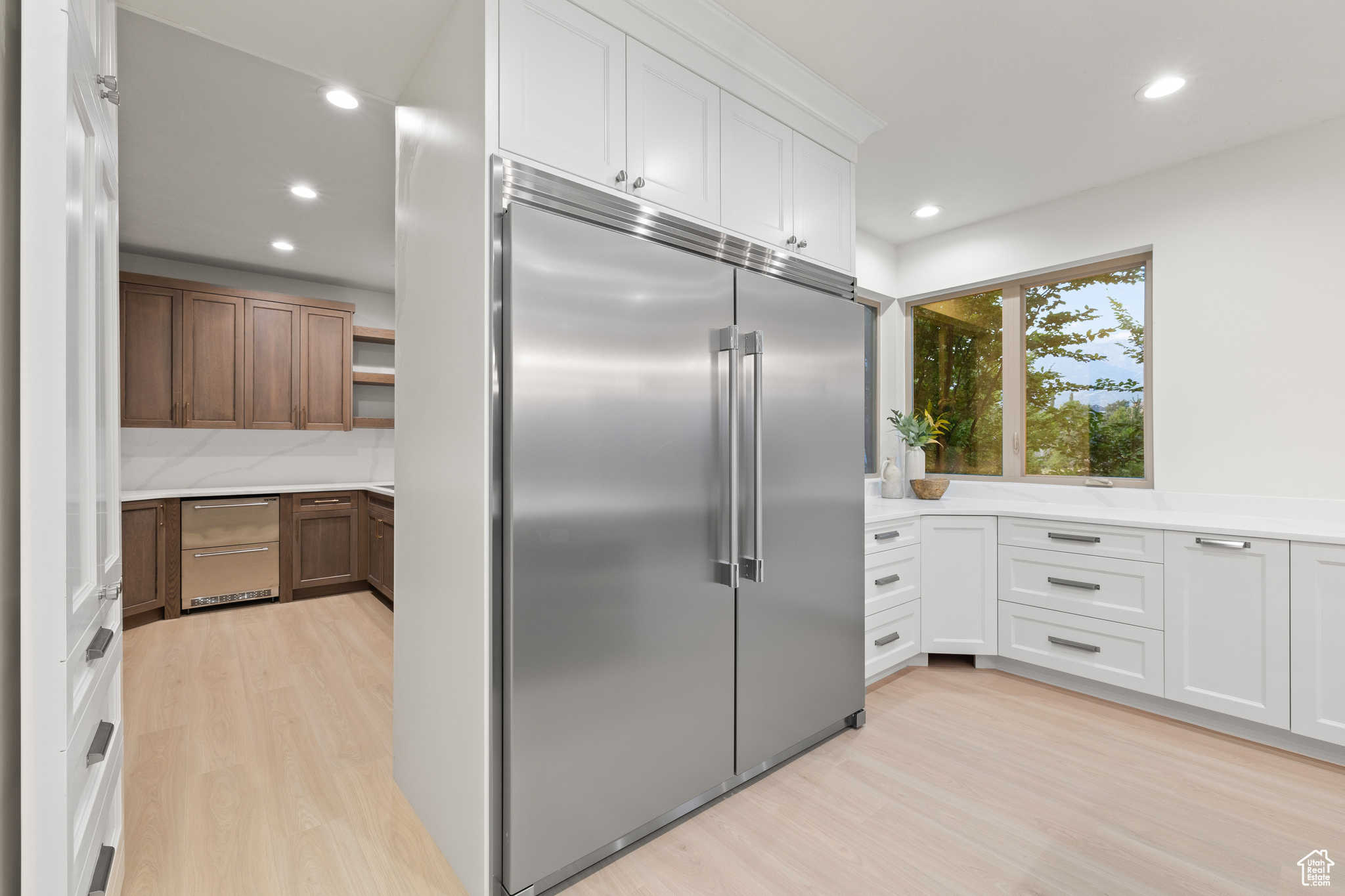 COUNTRY FRENCH ESTATES - Residential