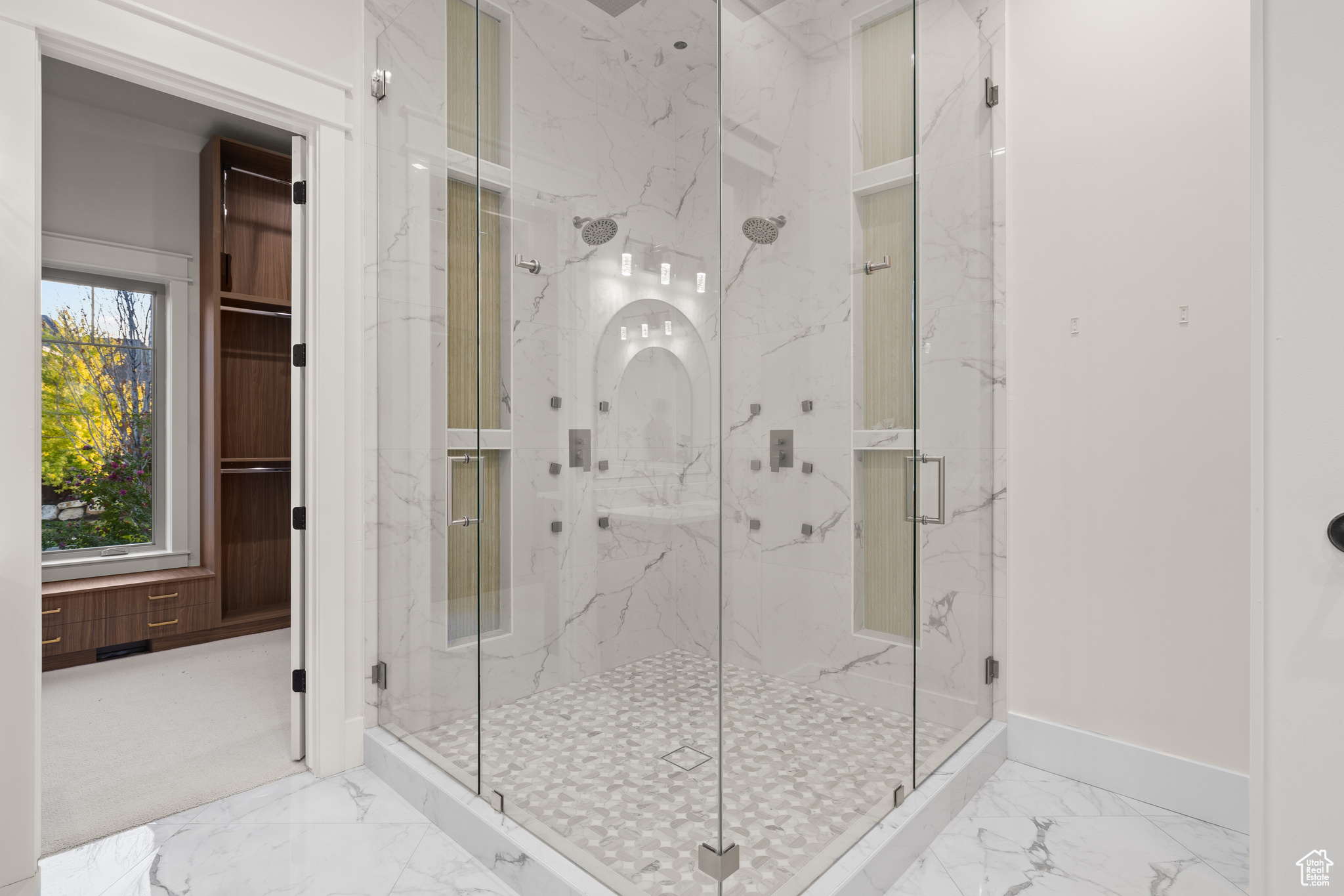 COUNTRY FRENCH ESTATES - Residential