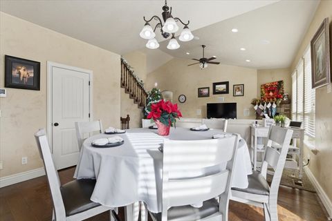 Tiny photo for 512 E RIDGE DR, Alpine, UT 84004 (MLS # 2126602)