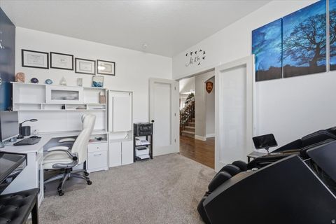 Tiny photo for 512 E RIDGE DR, Alpine, UT 84004 (MLS # 2126602)