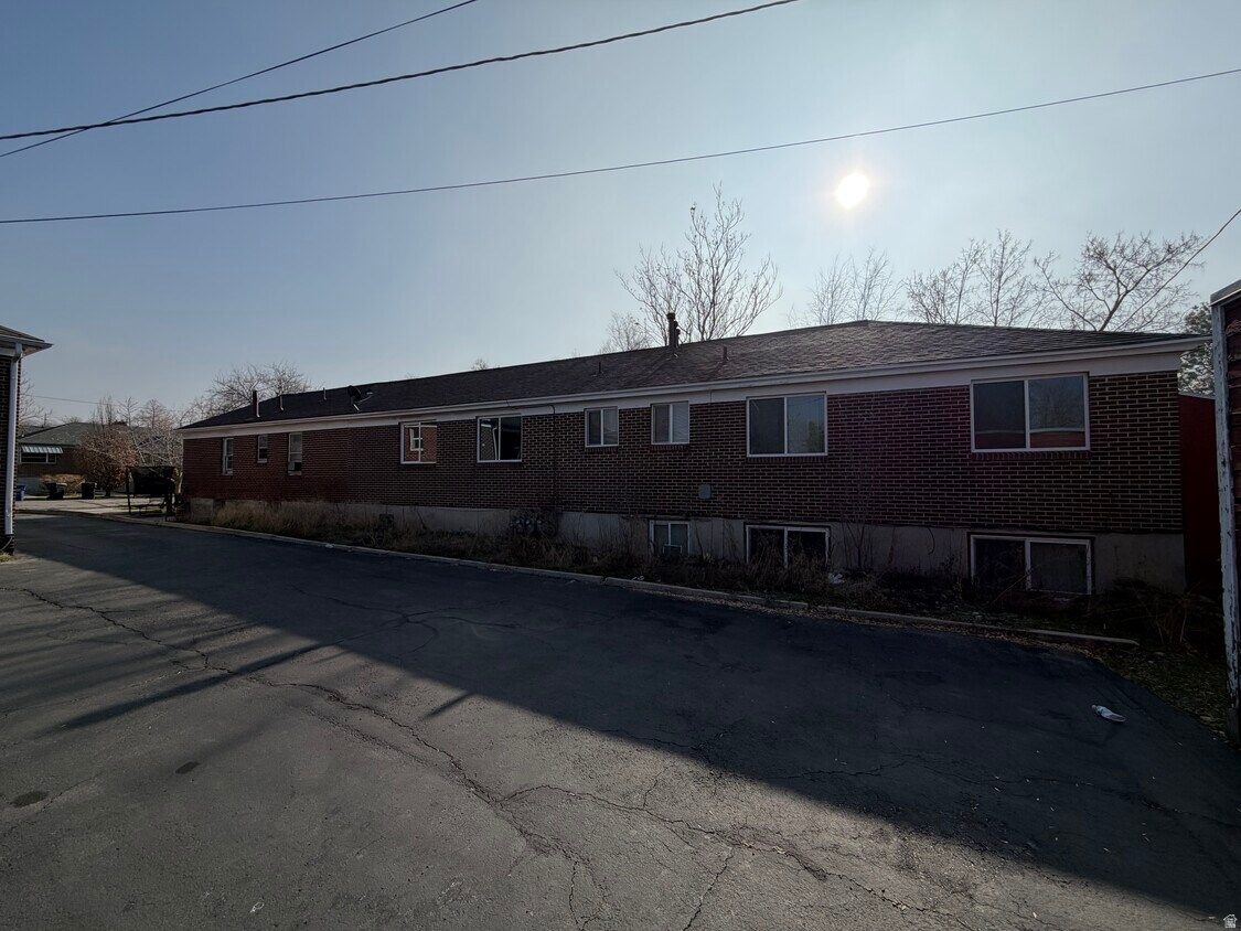 PARADISE ADD - Residential Income