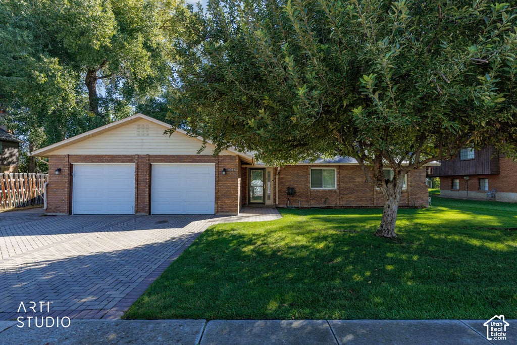 Photo of 4044 S 600 W, Riverdale, UT 84405 (MLS # 2187325)