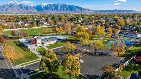 Tiny photo for 6453 S FREMONT PEAK CIR, Taylorsville, UT 84129 (MLS # 2142097)