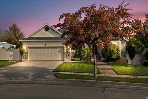 Tiny photo for 6453 S FREMONT PEAK CIR, Taylorsville, UT 84129 (MLS # 2142097)
