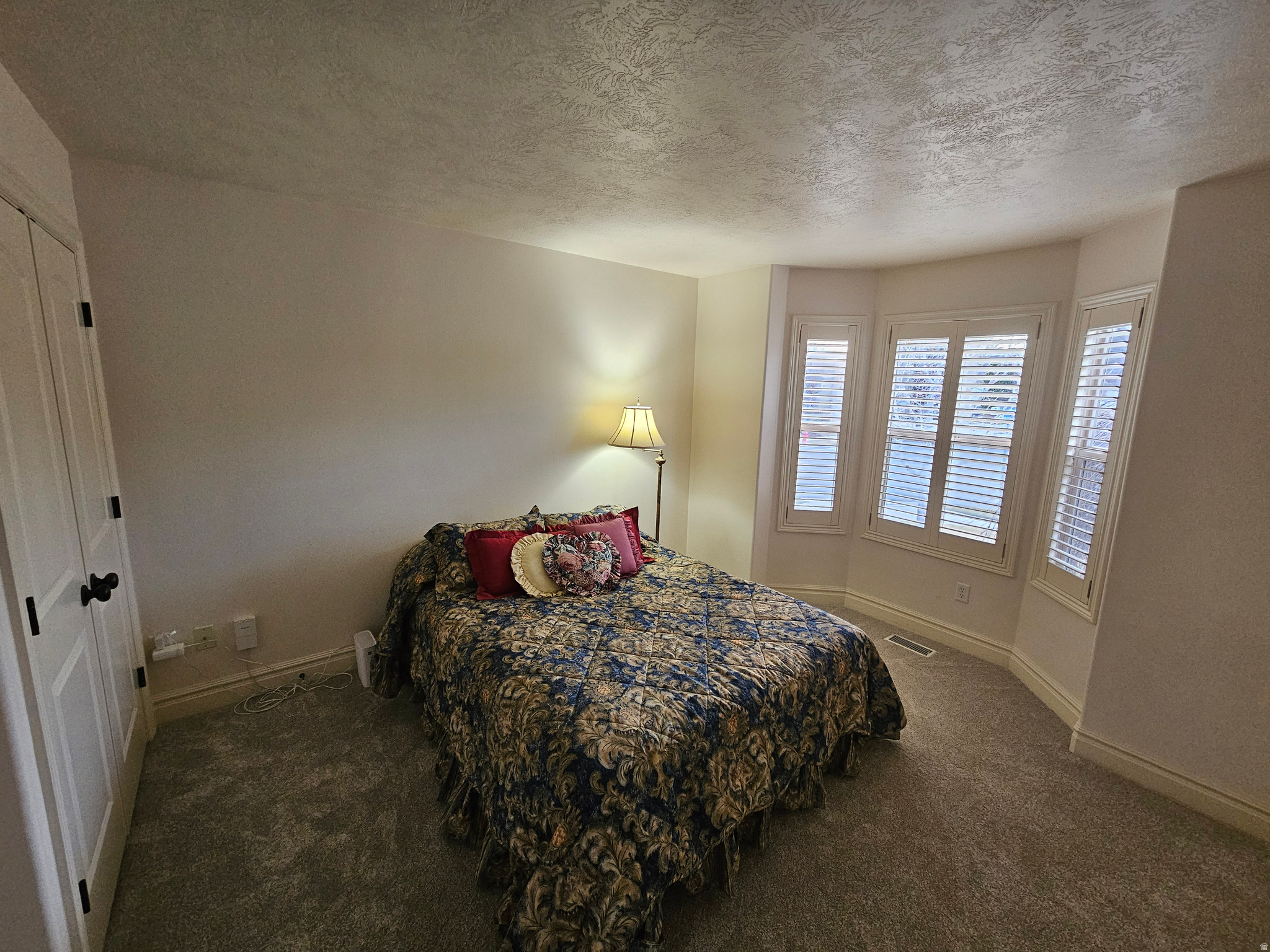 IVORY HIGHLANDS - Residential