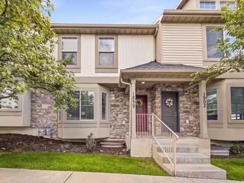 Townhouse For Sale - 1899 W 890<br/> Provo, UT 84604