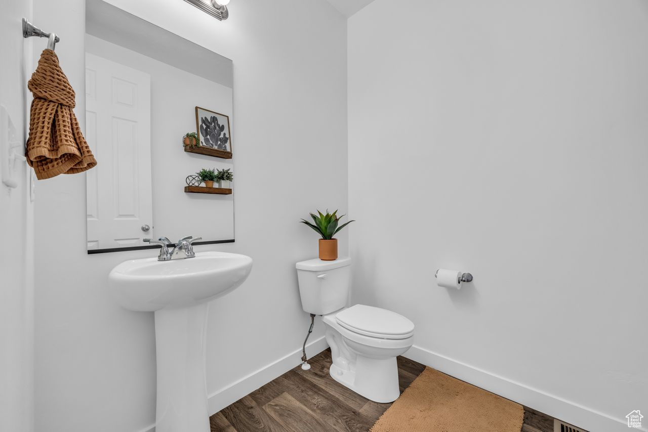 PASTURES AT SADDLEBACK - Residential