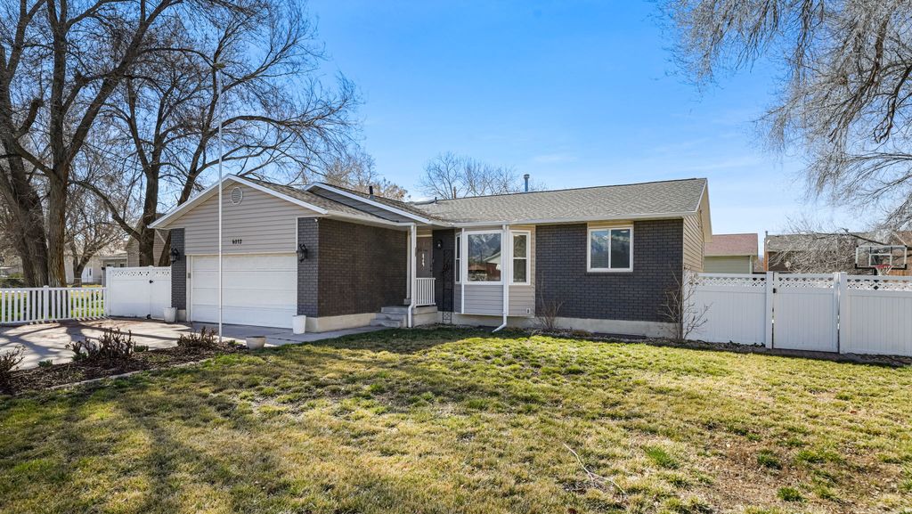 Photo of 6012 S 700 W, Murray, UT 84123 (MLS # 2141586)