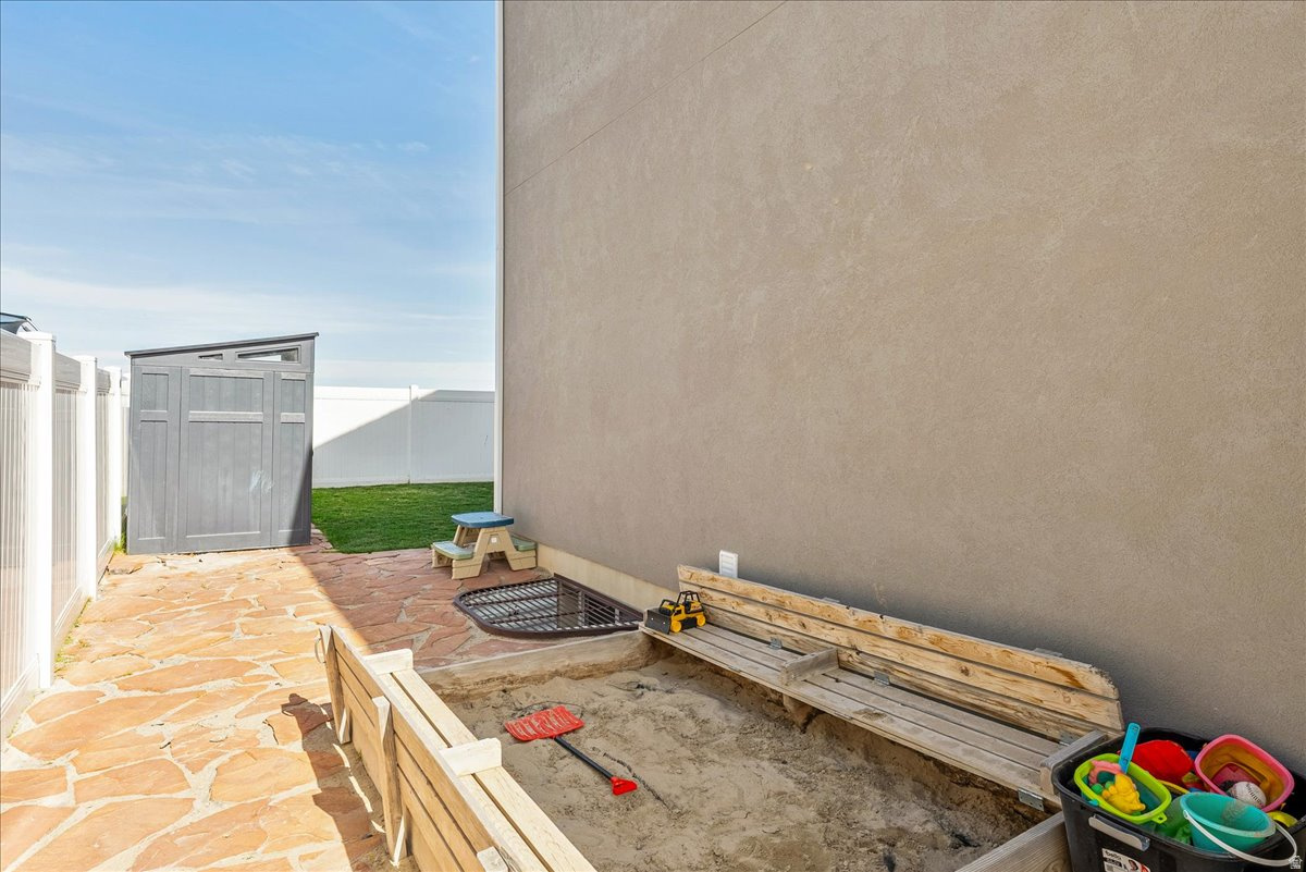 SAGEWOOD VILLAGE SUBDIVISION - Residential