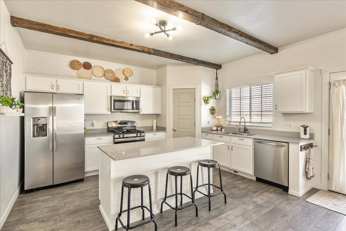 SAGEWOOD VILLAGE SUBDIVISION - Residential