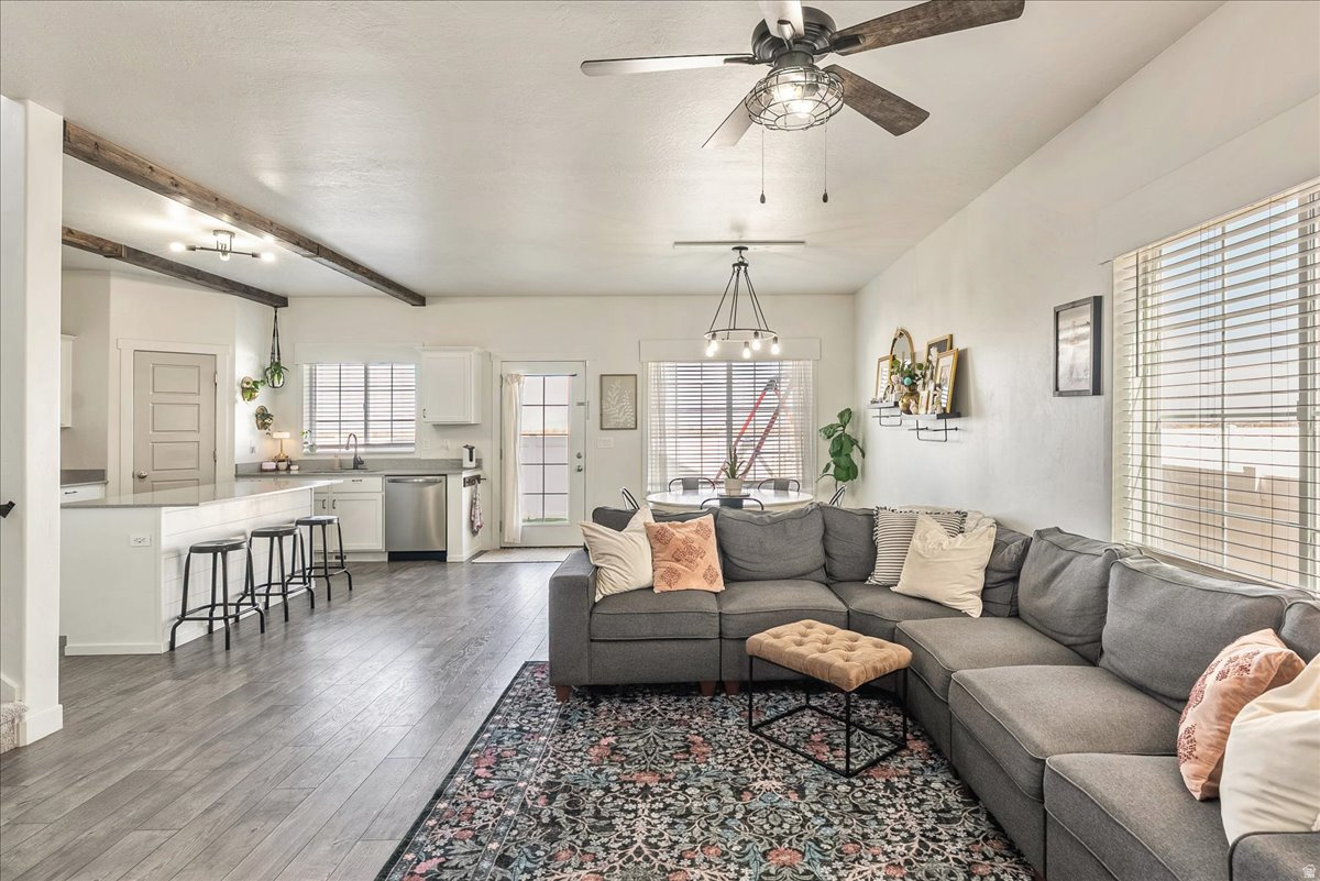 SAGEWOOD VILLAGE SUBDIVISION - Residential