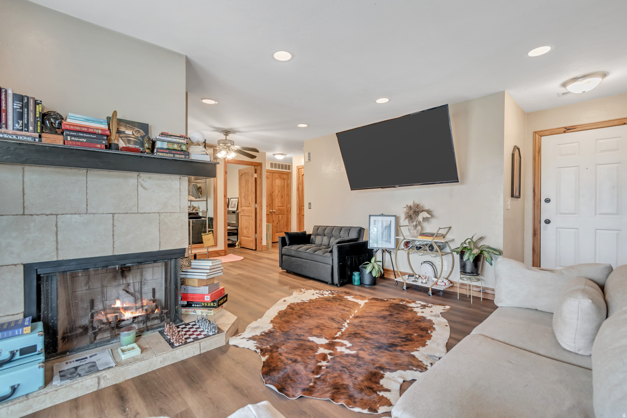 JEFFERSON PLACE - Residential