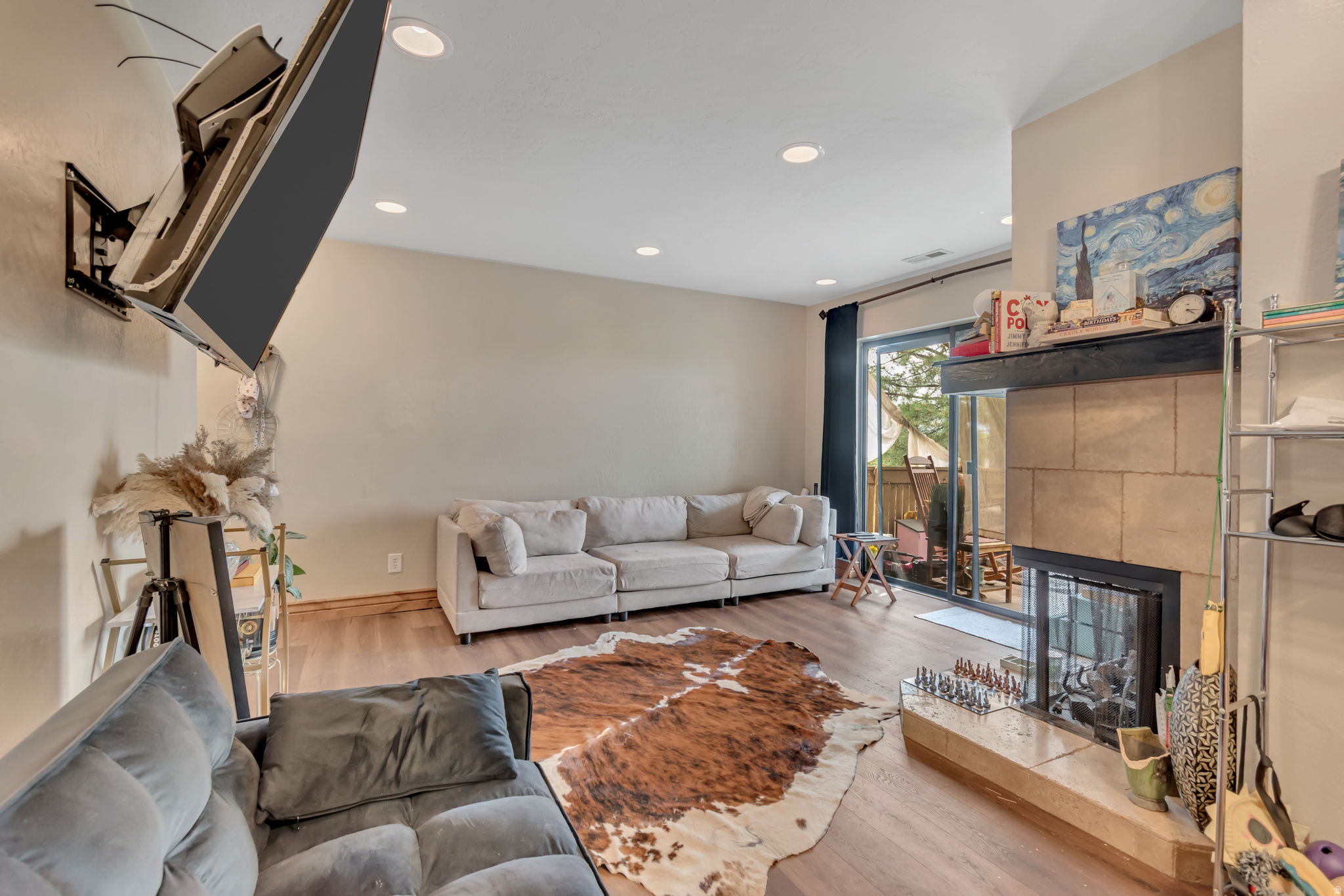JEFFERSON PLACE - Residential