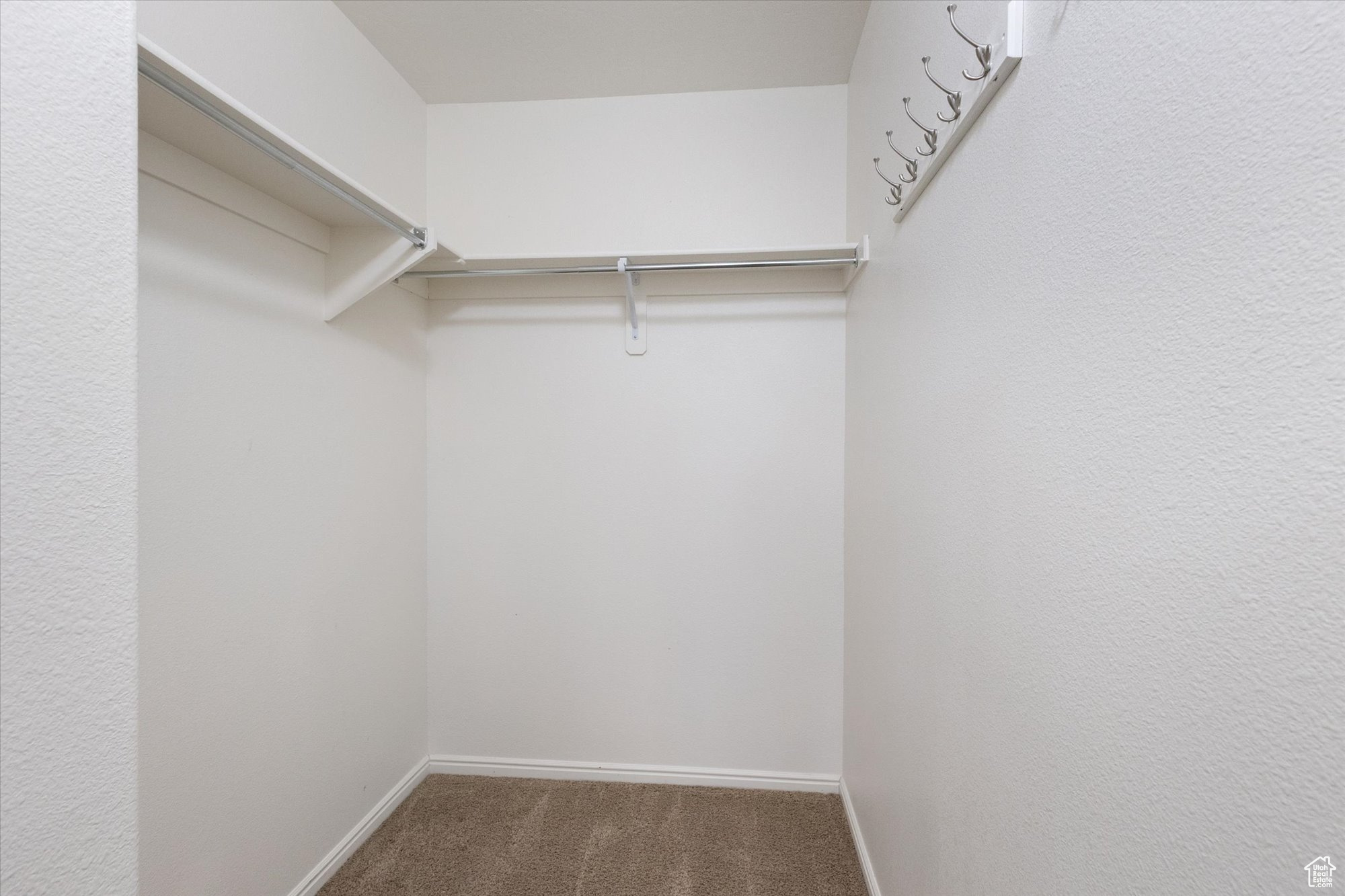 PEMBERLEY - Residential