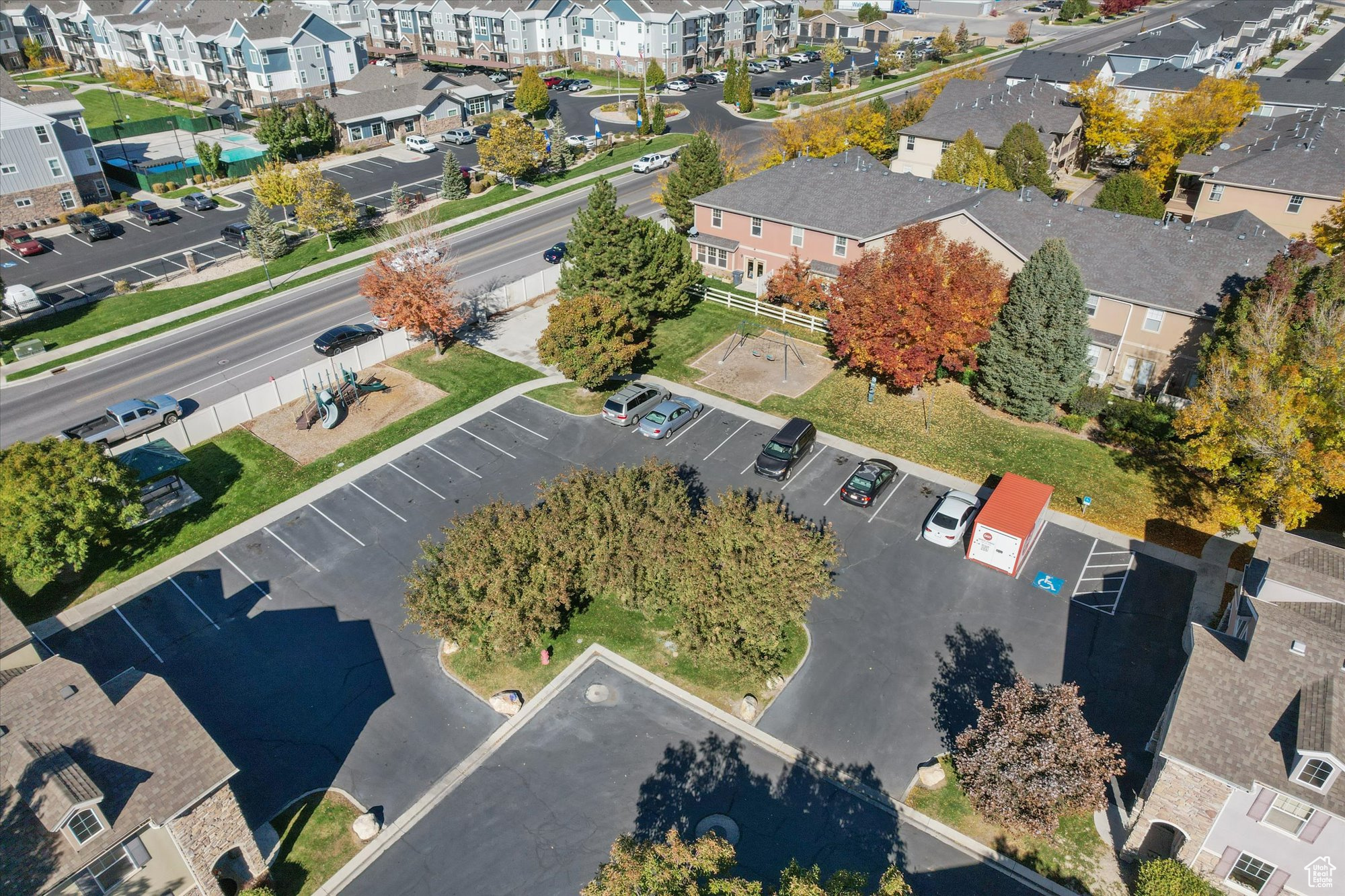 PEMBERLEY - Residential