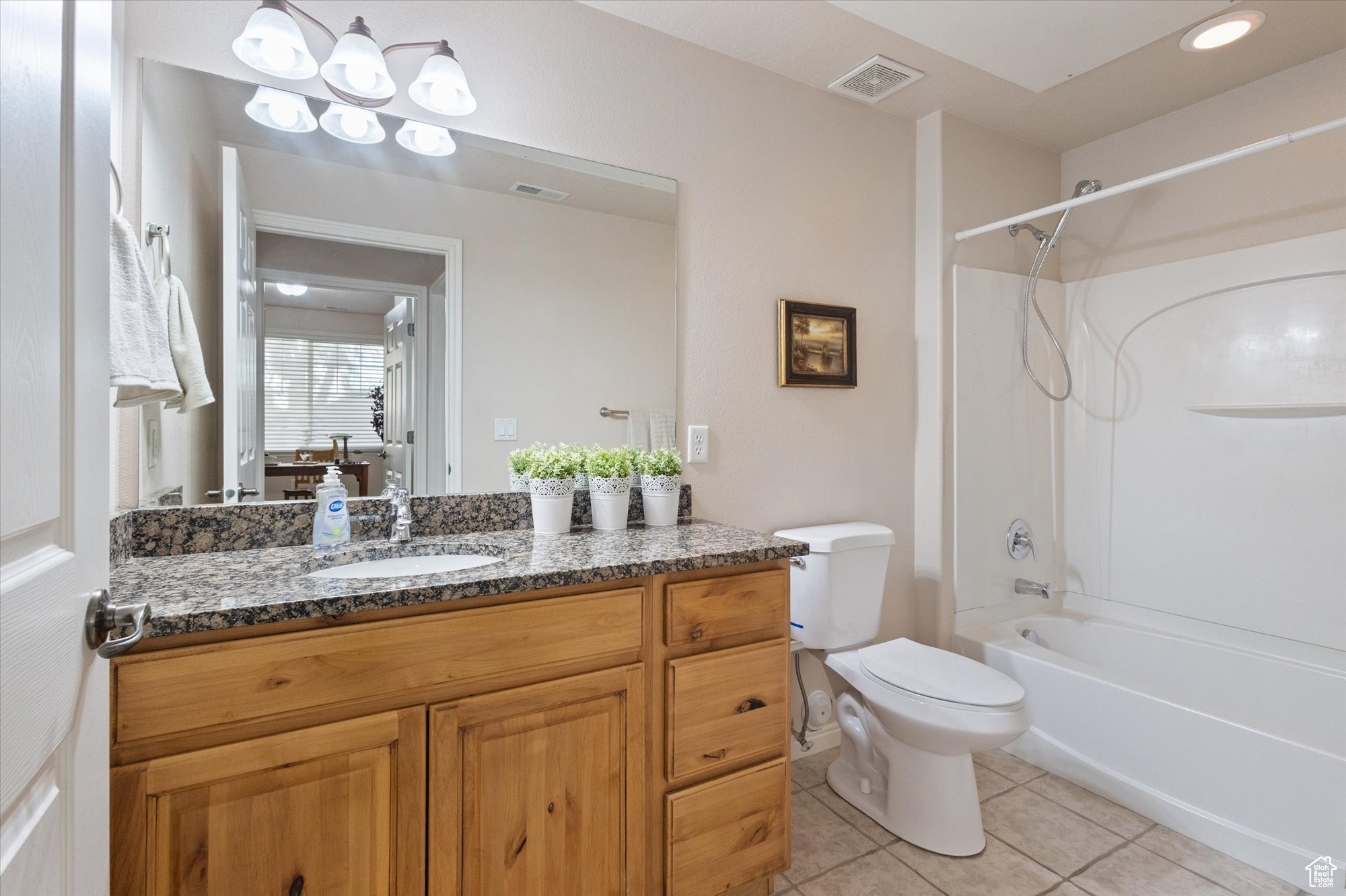 PEMBERLEY - Residential