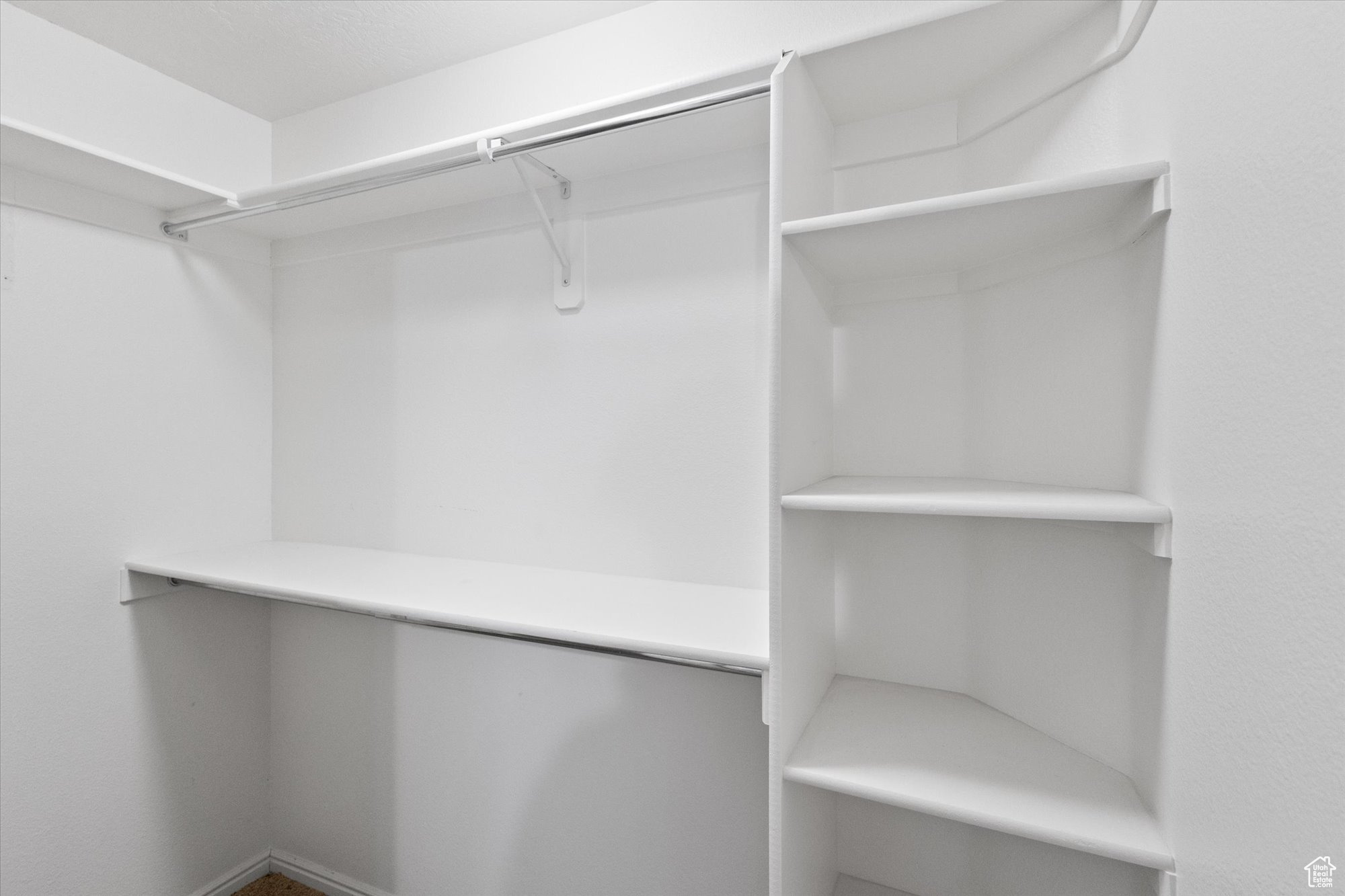 PEMBERLEY - Residential