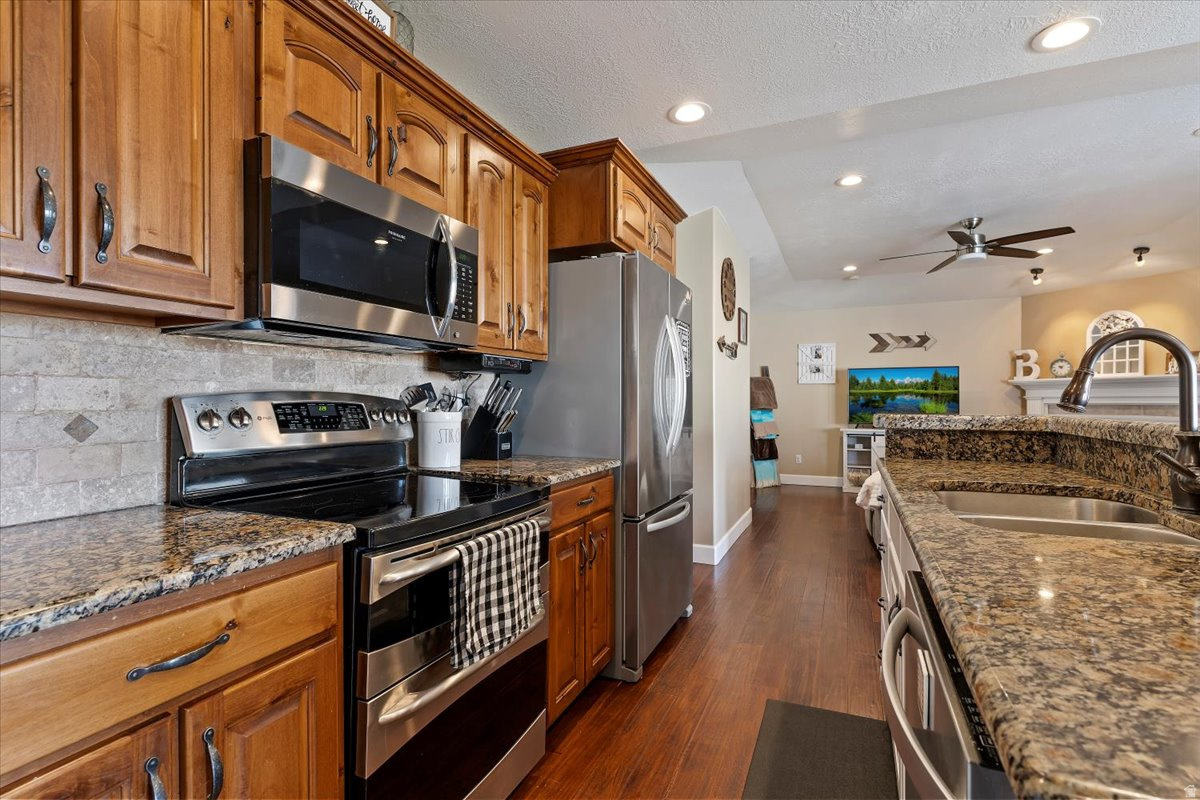 EDGEHILL ESTATES - Residential