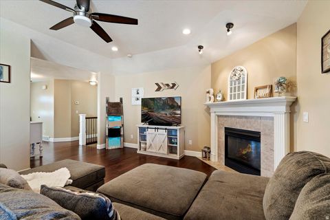 Tiny photo for 2776 W 650 N, West Point, UT 84015 (MLS # 2134897)