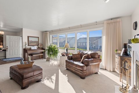 Tiny photo for 643 E 1280 N, Logan, UT 84341 (MLS # 2130064)
