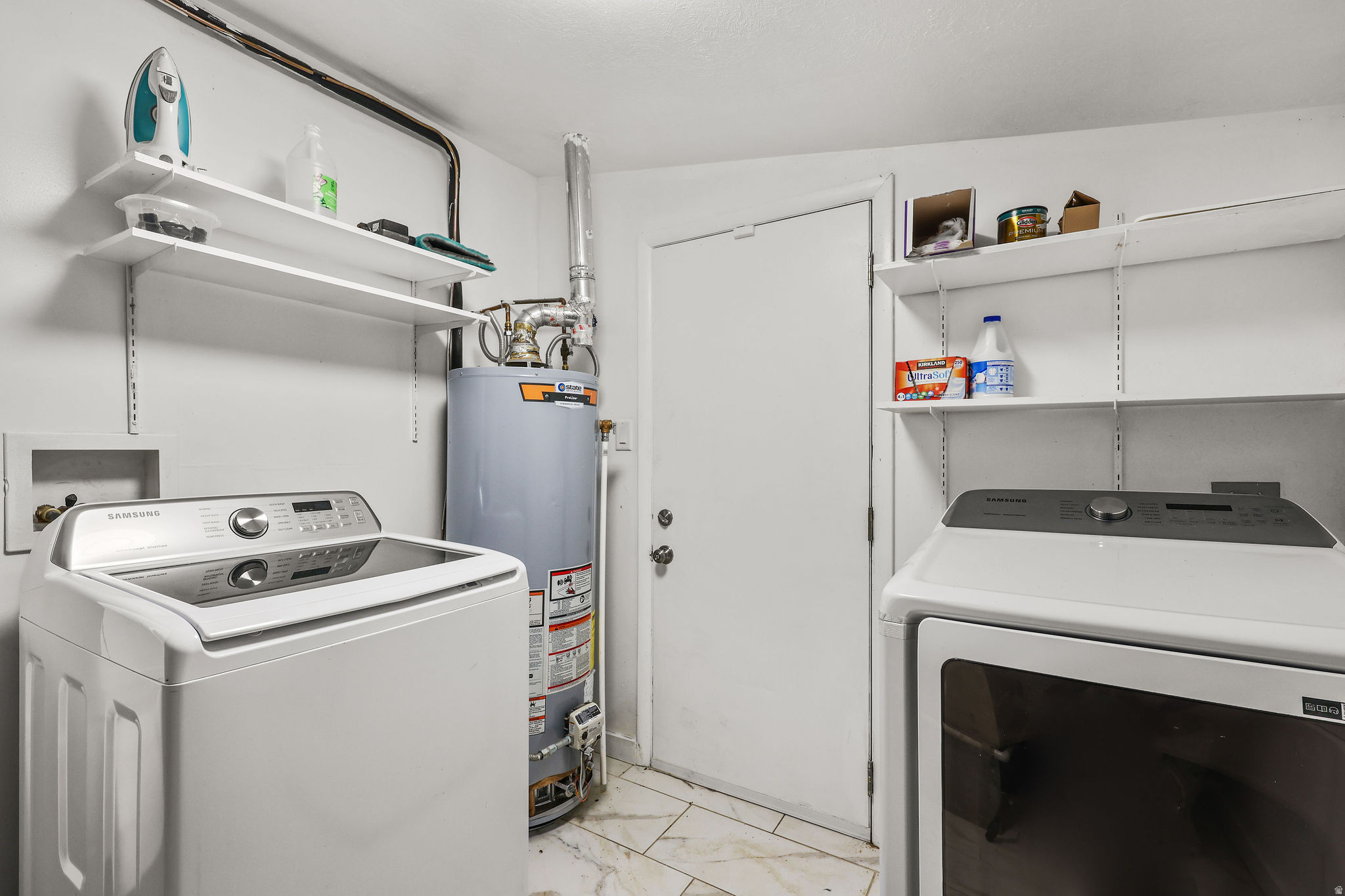 BIG FIELD - Residential