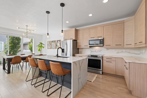 Tiny photo for 947 W CUSHING RD, Bluffdale, UT 84065 (MLS # 2154487)