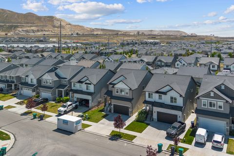 Tiny photo for 947 W CUSHING RD, Bluffdale, UT 84065 (MLS # 2154487)