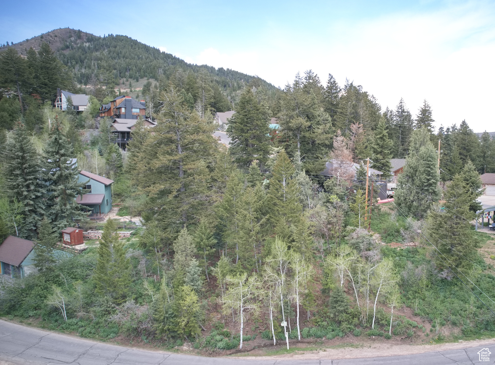 SUMMIT PARK - Land