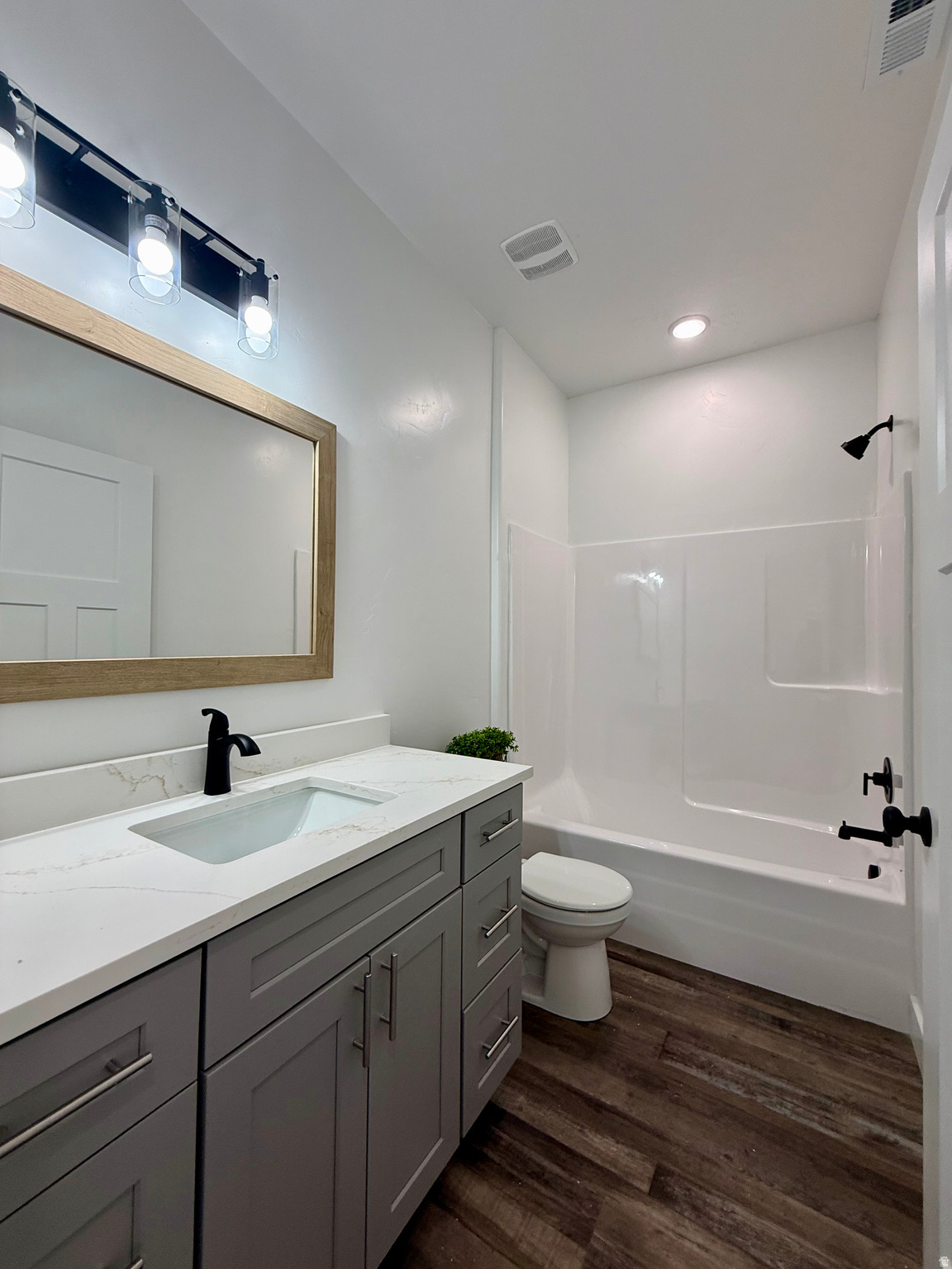 BASIN ACRES - Residential