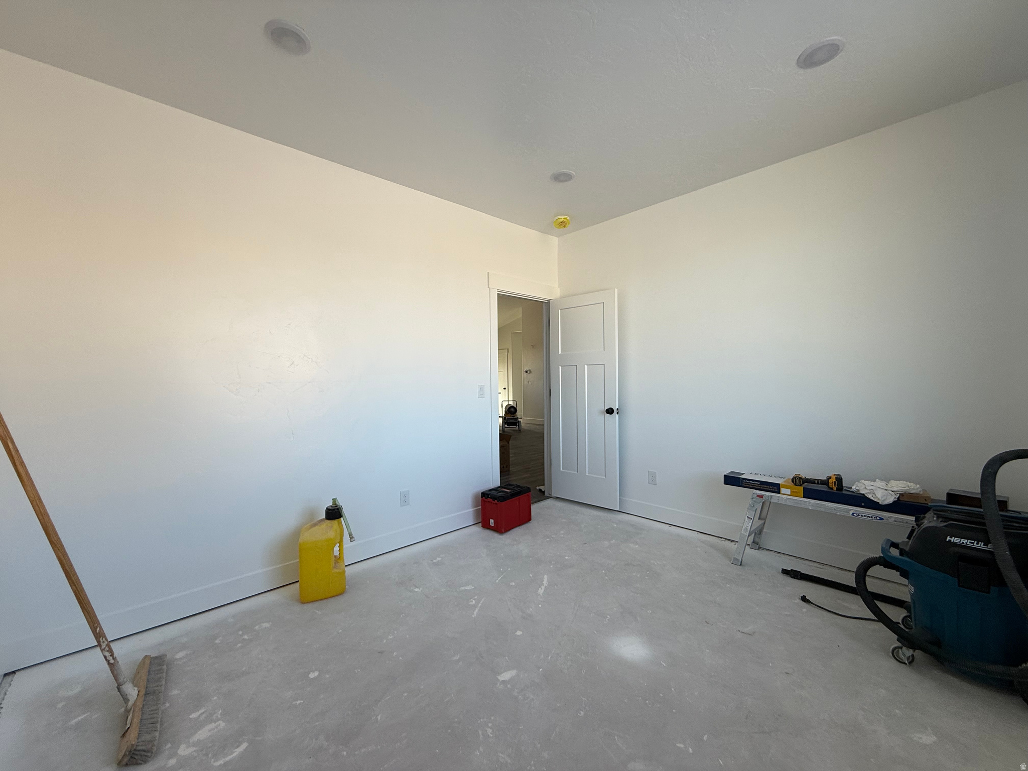 BASIN ACRES - Residential