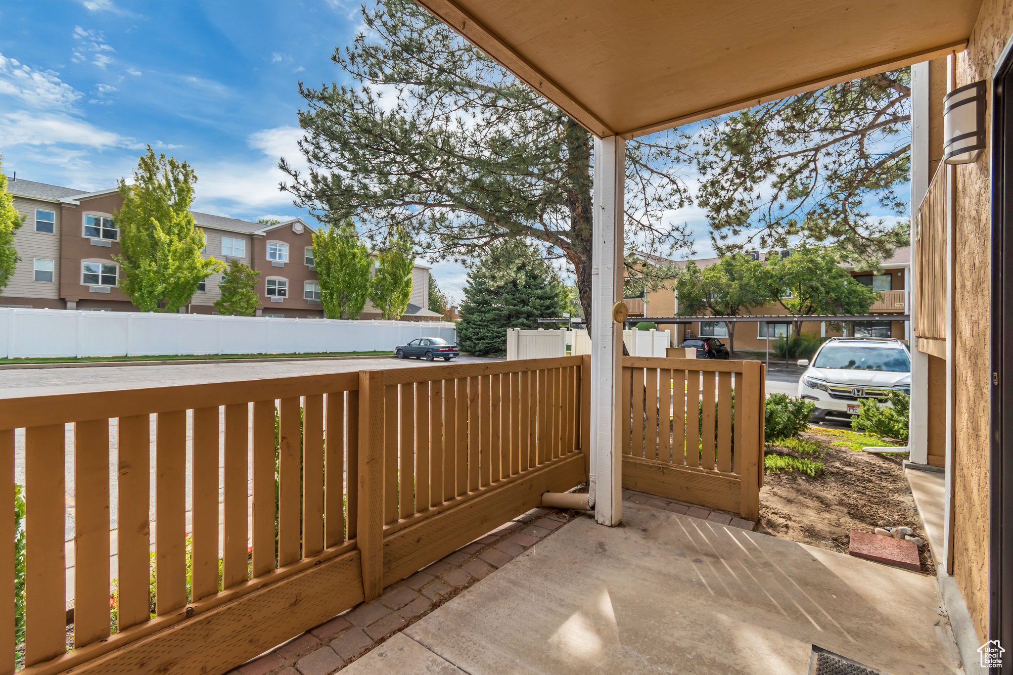 SHADOW RIDGE - Residential