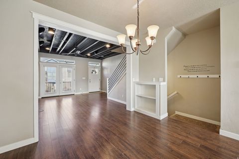 Tiny photo for 420 N MAIN ST #22, Kaysville, UT 84037 (MLS # 2142852)