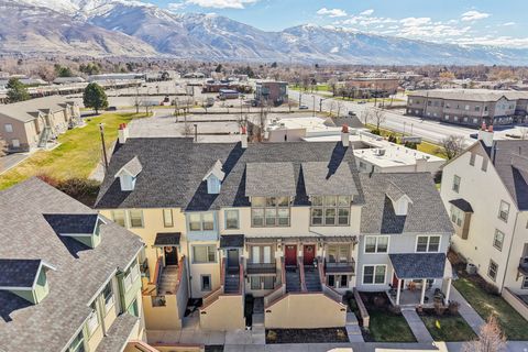 Tiny photo for 420 N MAIN ST #22, Kaysville, UT 84037 (MLS # 2142852)
