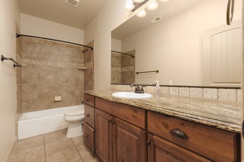 Tiny photo for 488 E 1525 S, Washington, UT 84780 (MLS # 2147139)