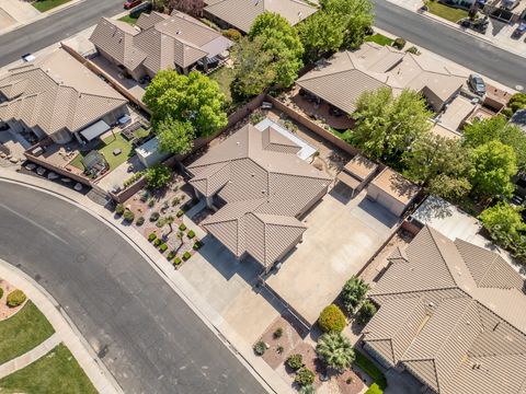 Tiny photo for 488 E 1525 S, Washington, UT 84780 (MLS # 2147139)