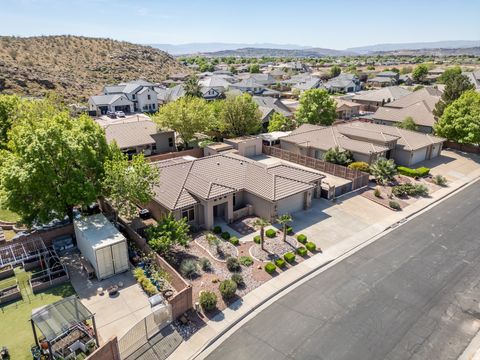 Tiny photo for 488 E 1525 S, Washington, UT 84780 (MLS # 2147139)