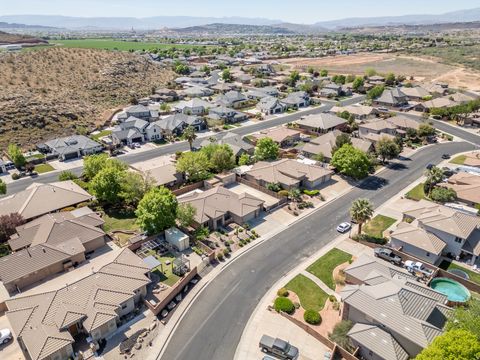 Tiny photo for 488 E 1525 S, Washington, UT 84780 (MLS # 2147139)