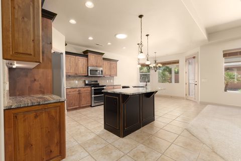 Tiny photo for 488 E 1525 S, Washington, UT 84780 (MLS # 2147139)