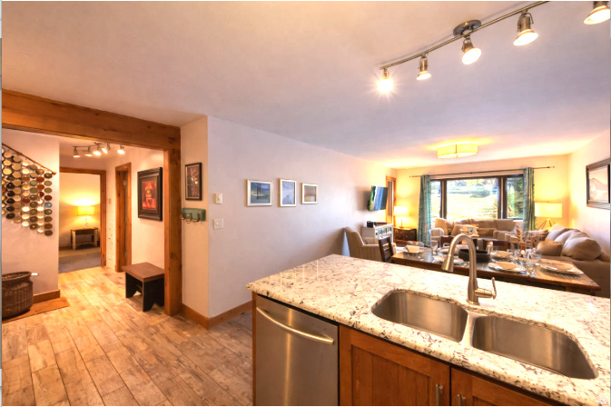 TREASURE MOINTAIN INN - Residential