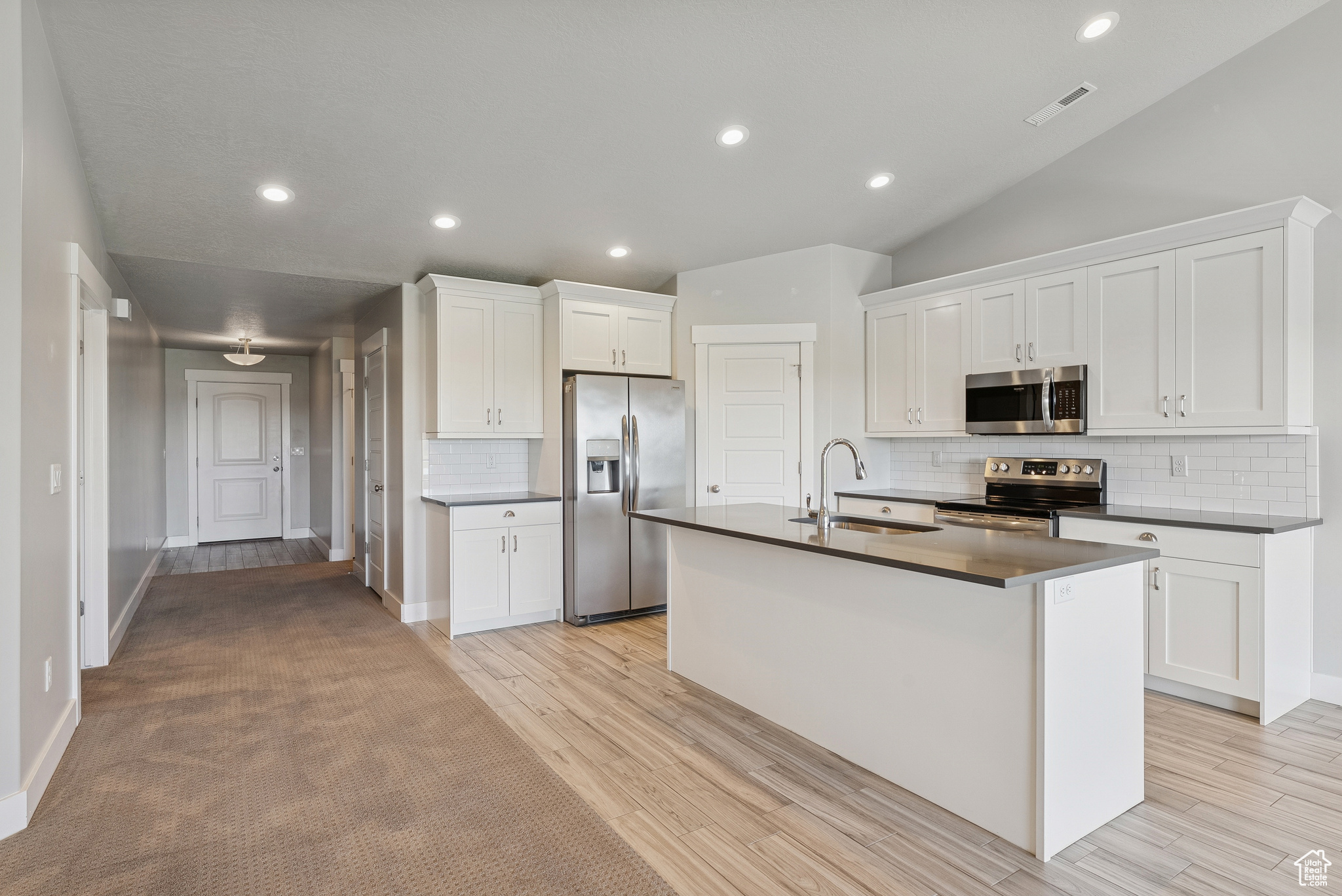 COTTAGE AT KAYSCREEK - Residential