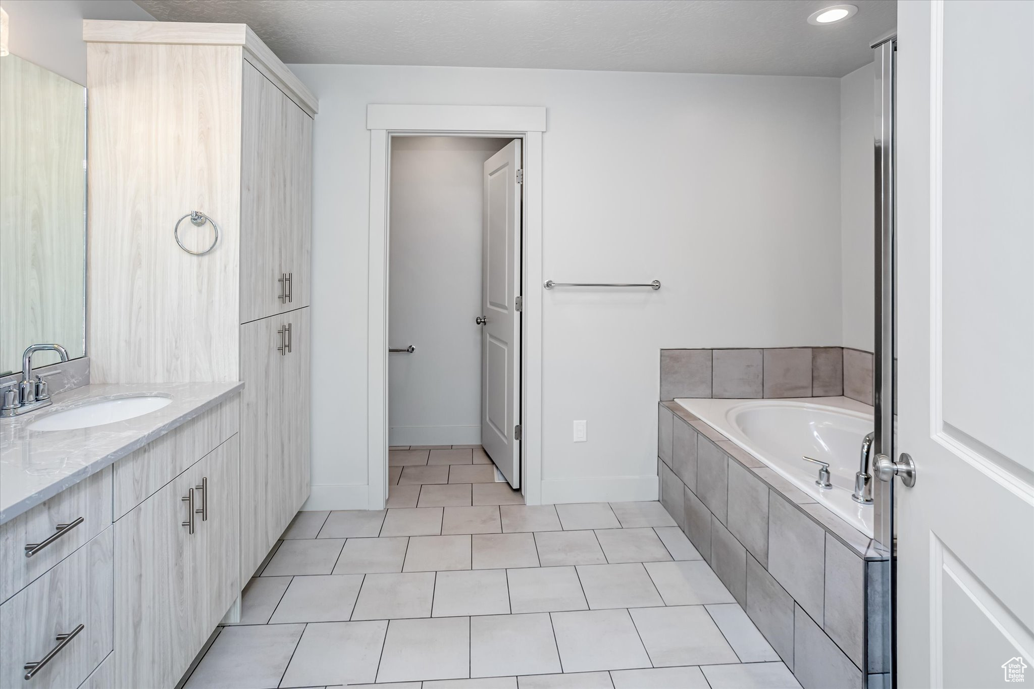 ASPIRE AT HARVEST FIELDS - Residential