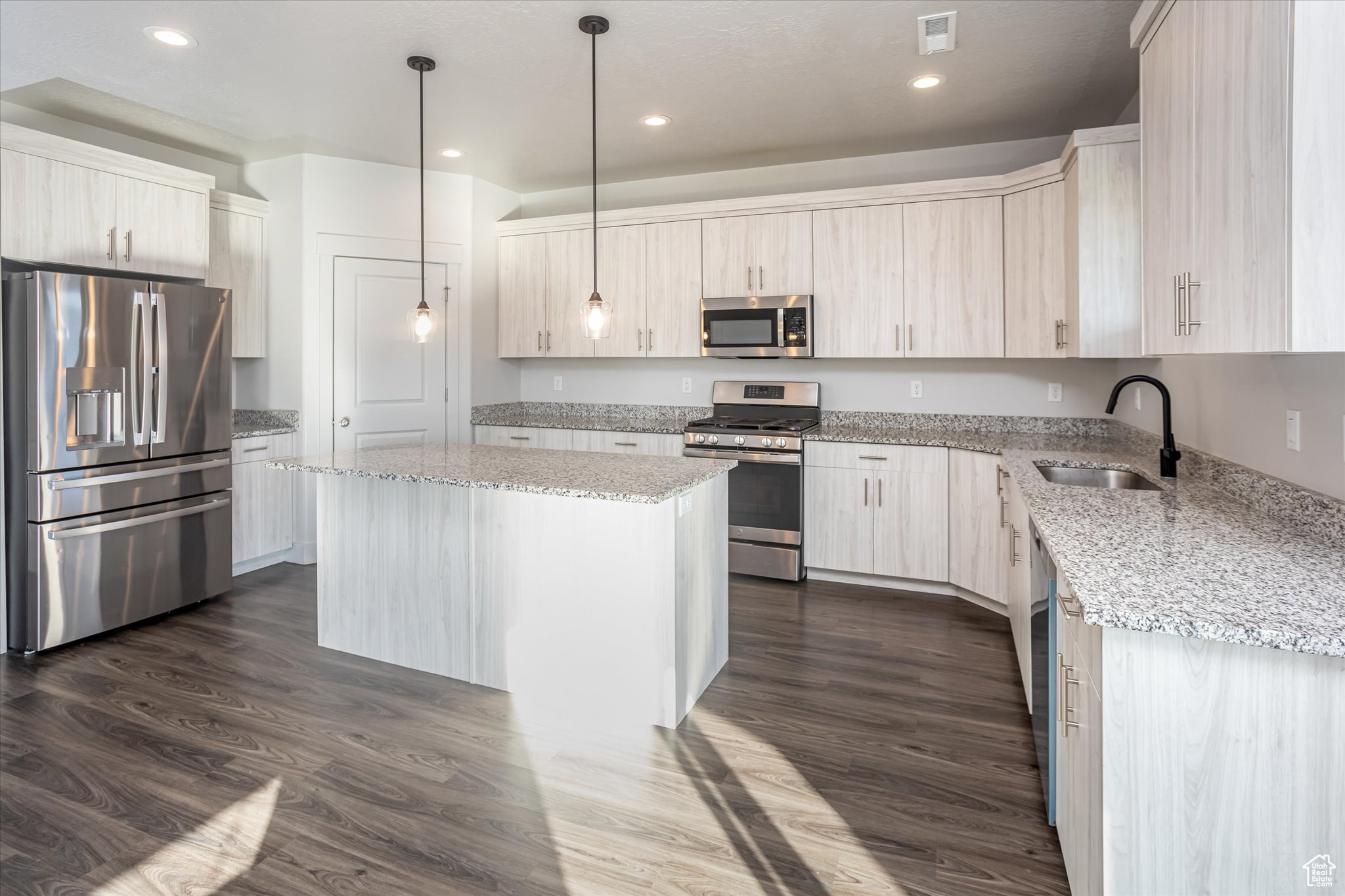 ASPIRE AT HARVEST FIELDS - Residential
