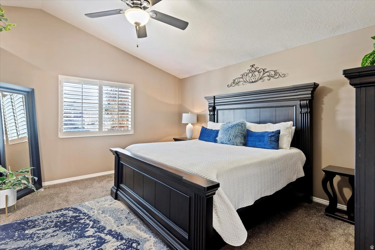 ROYAL VIEW - Residential